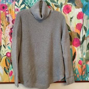 Michael Korea sweater